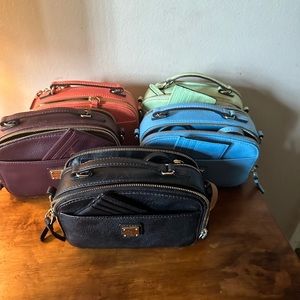 Dooney ambler in Belvedere leather